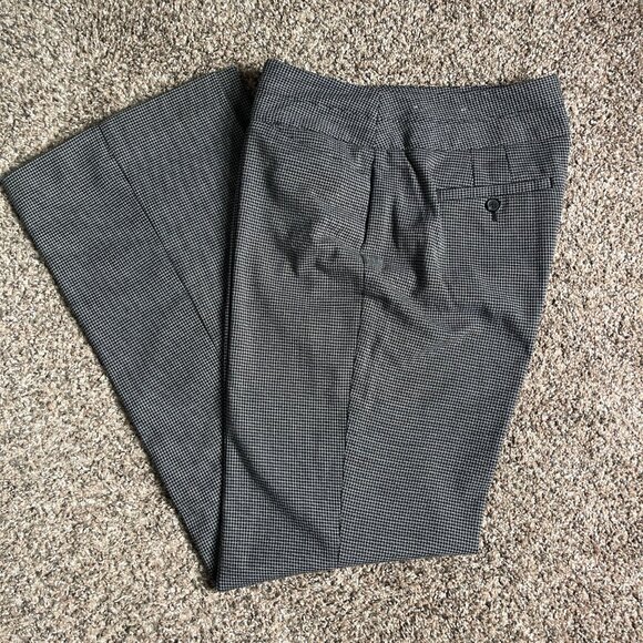 Loft Curvy Fit Houndstooth Bootcut Trouser, Black & Cream, Size 6 - Picture 10 of 11